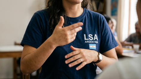Crece el interés por aprender lengua de señas argentina en Mendoza.