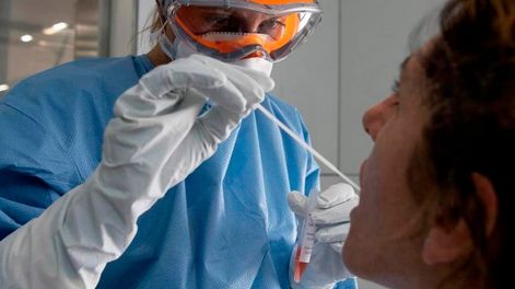 Los Andes | El tratamiento consiste en administrar anticuerpos a los pacientes contra el agente infeccioso, produciendo su bloqueo y evitando que se propague.