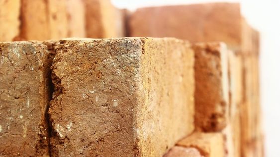 El ladrillo: una inversión que atrae en tiempos de crisis e incertidumbre