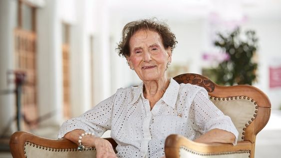 Josefina Di Pietro, Reina Nacional de la Vendimia 1946, representó a Las Heras y falleció esta madrugada.
