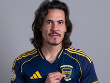 Edinson Cavani se va de Boca.