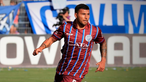 El defensor paraguayo llegó esta temporada al Tomba, donde solo 11 partidos.