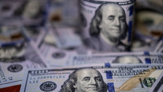 El Banco Central cotizó el dólar minorista para la venta a $1.422.