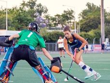 Hockey césped. Sol Guignet una de las hockistas que está junto a Mendoza en el torneo Argentino de selecciones en Córdoba