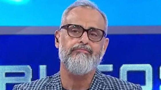 La palabra esperada: Mientras todos se despiden de Intrusos, Jorge Rial solo habla de covid y política