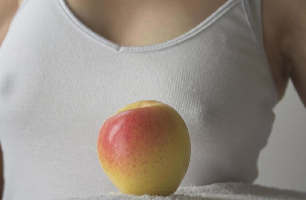 Pezones femeninos: claves de una fuente de placer que la mayoría de los hombres desconoce