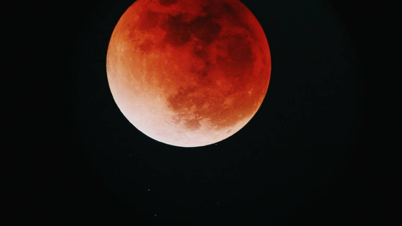 Eclipse lunar total | Imagen de archivo&nbsp;