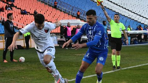 Los Andes | Por la sexta fecha de la LPF2022, Godoy Cruz recibe a Colón de Santa Fe en el estadio Malvinas Argentinas. / Mariana Villa (Los Andes).