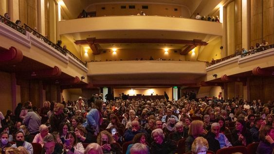 Ciudad de Mendoza respira el mejor teatro de la provincia