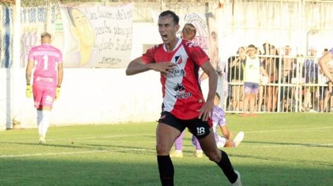 Bruno Nasta se va a jugar a San Martín de Tucumán.