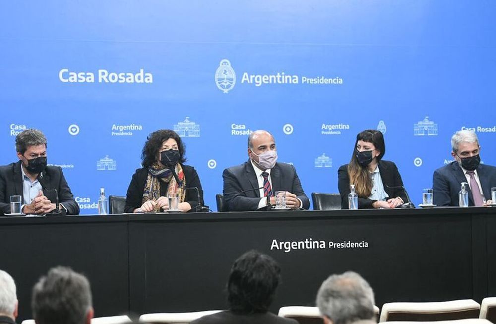 Confirman que habrá que tener al menos una dosis de la vacuna contra el coronavirus para ingresar a las canchas de fútbol (Foto: Gentileza Clarín).