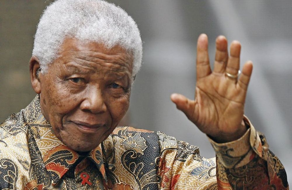 Nelson Mandela sigue estable pero en estado crítico