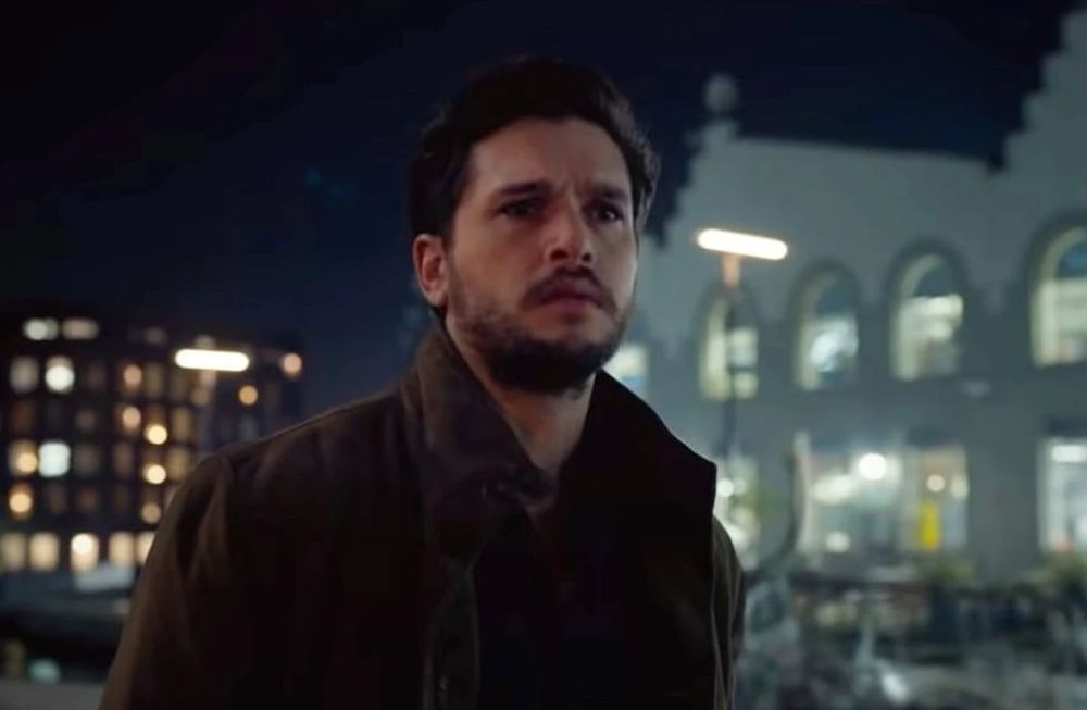El actor admitió que pasar de GOT a Marvel fue básicamente pasar de un tanque a otro.