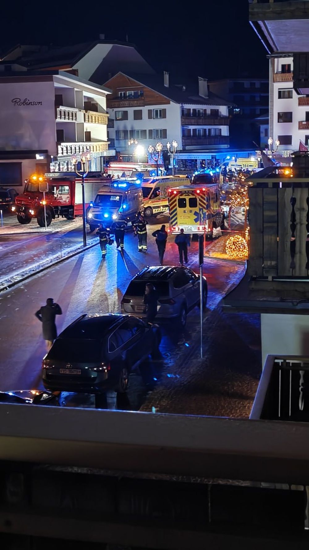 Tragedia en Año Nuevo: decenas de muertos por un incendio en el bar de una estación de esquí en Suiza