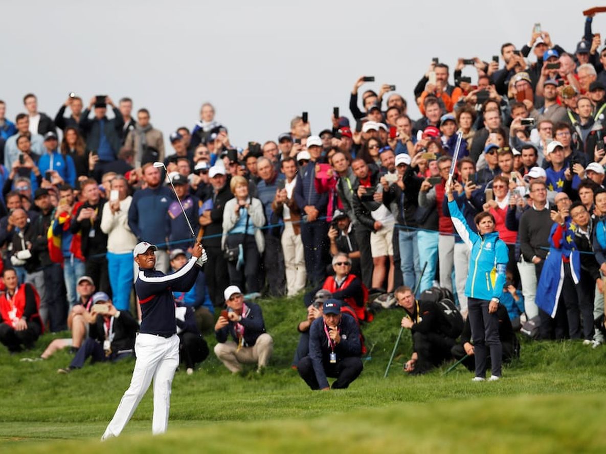 Remontada de Europa en una mala jornada de EEUU y Tiger Woods en la Ryder
