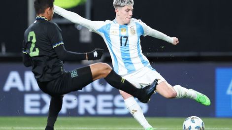 Alejandro Garnacho, titular frente a Costa Rica