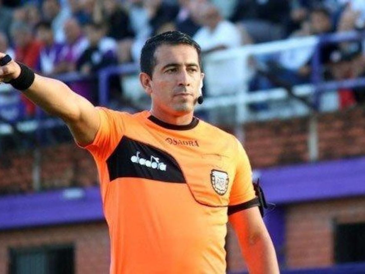 Luis Lobo Medina será el árbitro de Independiente y Güemes.