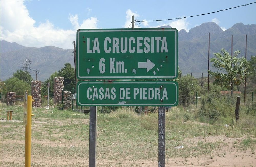 Ruinas históricas en la Crucesita.