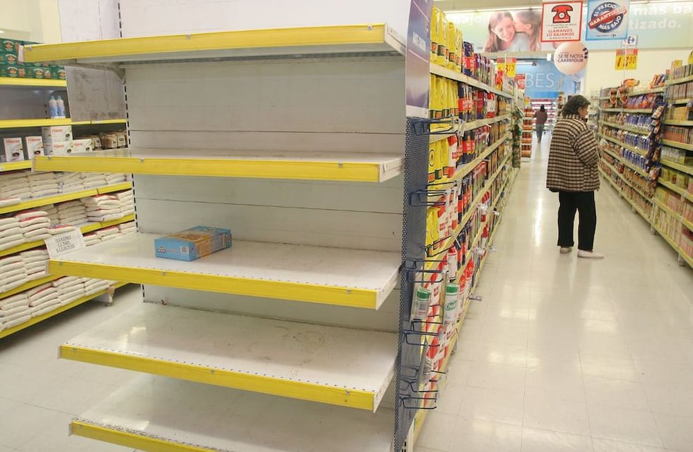 El Gobierno nacional acudió a esta resolución dado que la inflación reduce a la insignificancia los diferentes aumentos o subsidios otorgados con la intención de obtener un resultado favorable en los comicios del 14 de noviembre.