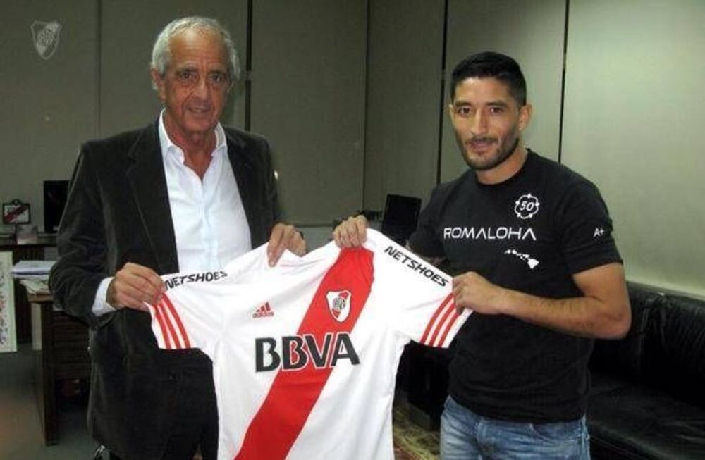 Miltón Casco es una pieza clave en el esquema del Muñeco Gallardo y por su nivel, llegó a la Selección Argentina.Hoy, su club de origen reclama los derechos de formación y demandó al club de Núñez por una cifra millonaria.