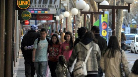 Cuál podría ser el efecto del levantamiento del cepo para el comercio mendocino