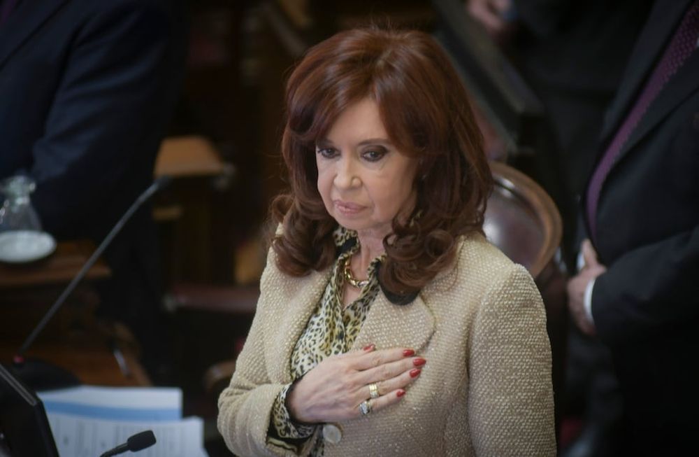 CFK pidió debatir para resolver las tomas de tierra