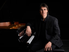 uriel pascucci, pianista mendocino: mi musica tiene el perfume de mi tiempo uriel pascucci, pianista mendocino: mi musica tiene el perfume de mi tiempo