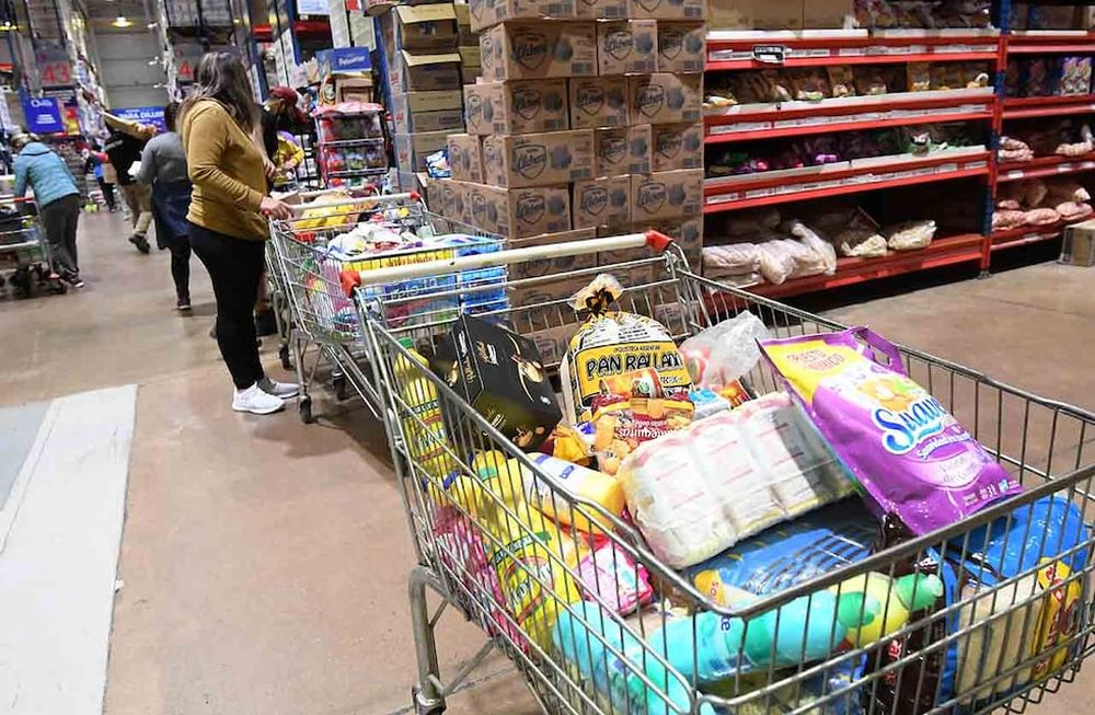 Bajó la inflación pero también cayó el consumo. Foto José Gutierrez / Los Andes