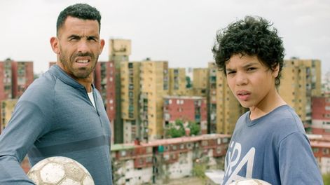 “Apache”: una pureza de católogo - Por Patricia Slukich