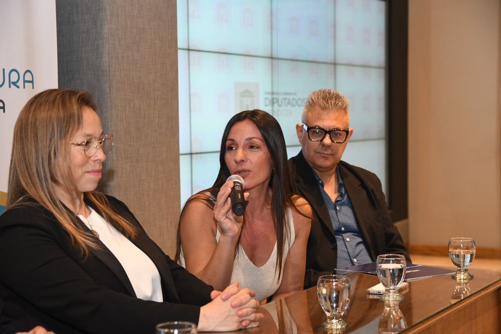 Laura Rez Masud expressed her gratitude for the recognition and emphasized the spirit of the series.