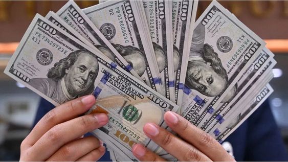 confirman el precio del dolar para este martes 15 de julio, cuando abran los bancos
