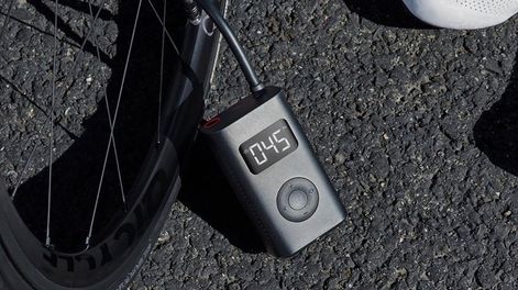 Los Andes | El Xiaomi Mi Portable Air Pump es un inflador eléctrico portátil liviano y práctico.