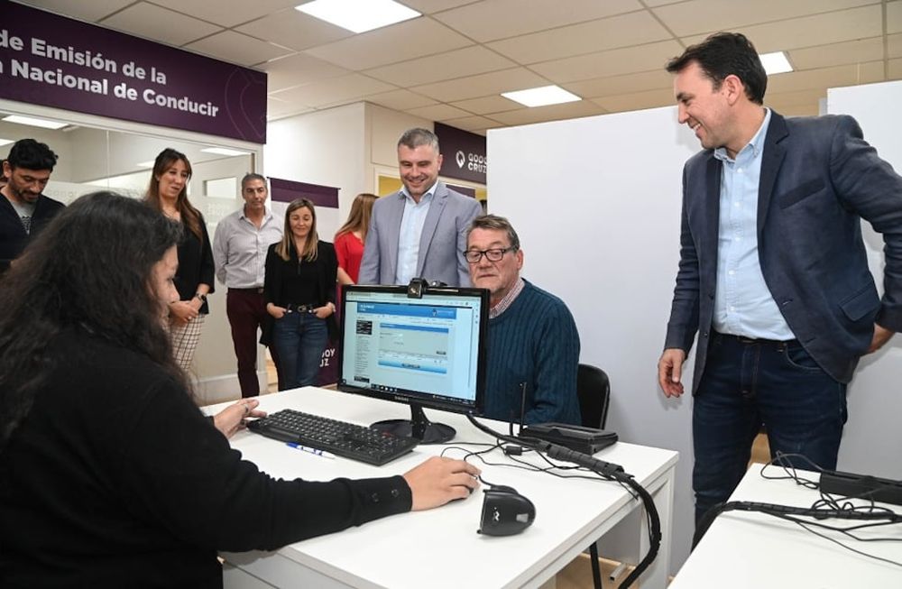 El Centro de Emisión de Licencias de Conducir ya cuenta con un espacio exclusivo para personas mayores de 66 años