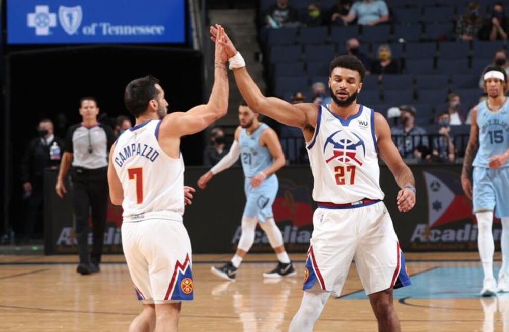 El base cordobés, Facundo Campazzo, volvió al ruedo. Tras días sin jugar por caso estrecho de contagio, el argentino hizo su valioso aporte en el triunfo de los Nuggets.