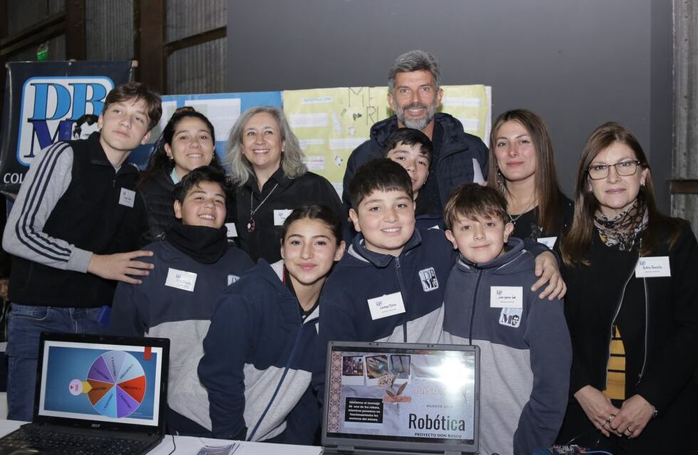 Ocho escuelas de la Ciudad presentaron sus proyectos de innovación en el segundo encuentro de Innovatec