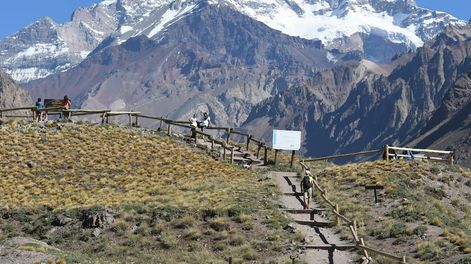 El decreto provincial actualiza los aranceles, regula el ingreso de menores y dispone medidas ambientales y de seguridad para visitantes y empresas.