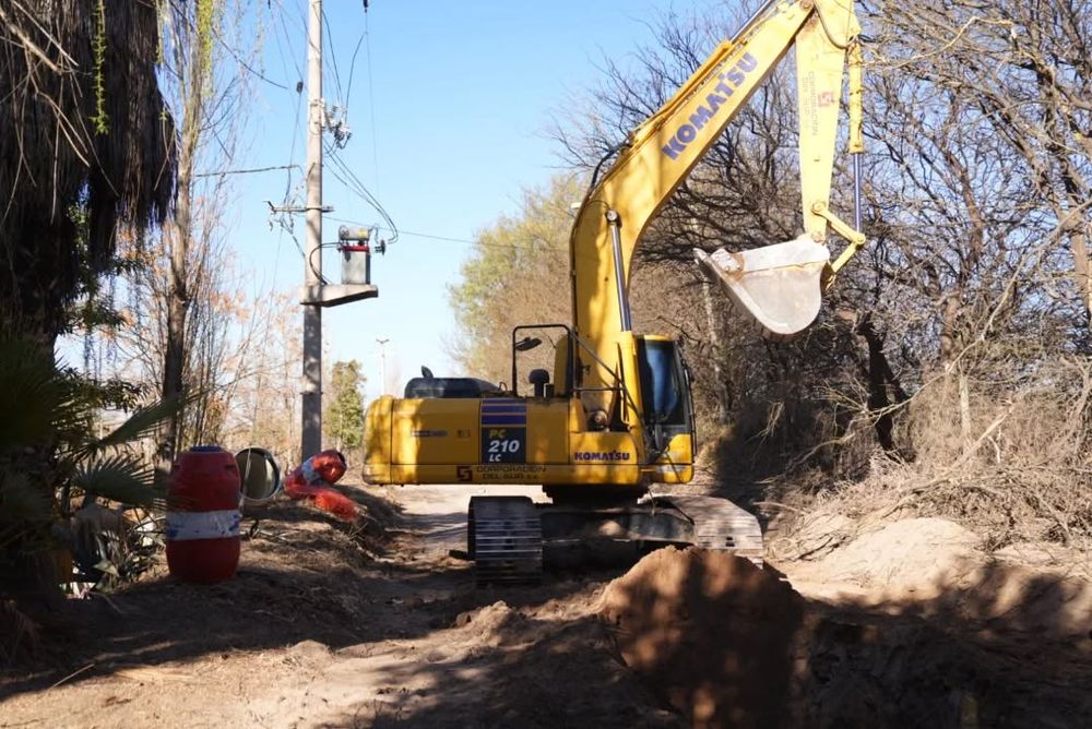 Mediante decreto, el Ejecutivo aprobó una adenda al convenio con AYSAM que incorpora más de USD 3,2 millones para financiar la obra en Junín y San Martín.