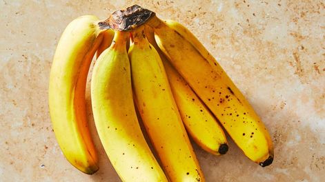 Ni papel film ni bolsa: el truco definitivo para conservar las bananas por más tiempo