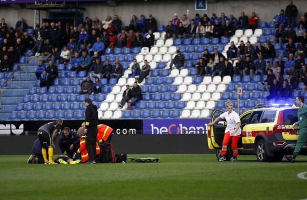 Dolor en el fútbol: falleció el jugador de 24 años que había sufrido una crisis cardíaca