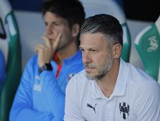 Martín Demichelis dejó de ser el técnico de Monterrey
