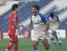 Gol y sonrisa.El uruguayo marcó y guió al Tomba de nuevo al triunfo, esta vez en el Malvinas Argentinas. Gol y sonrisa.El uruguayo marcó y guió al Tomba de nuevo al triunfo, esta vez en el Malvinas Argentinas.