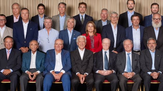 Los empresarios más importantes del país elaboraron un documento con 12 puntos para superar la crisis que vive el país.