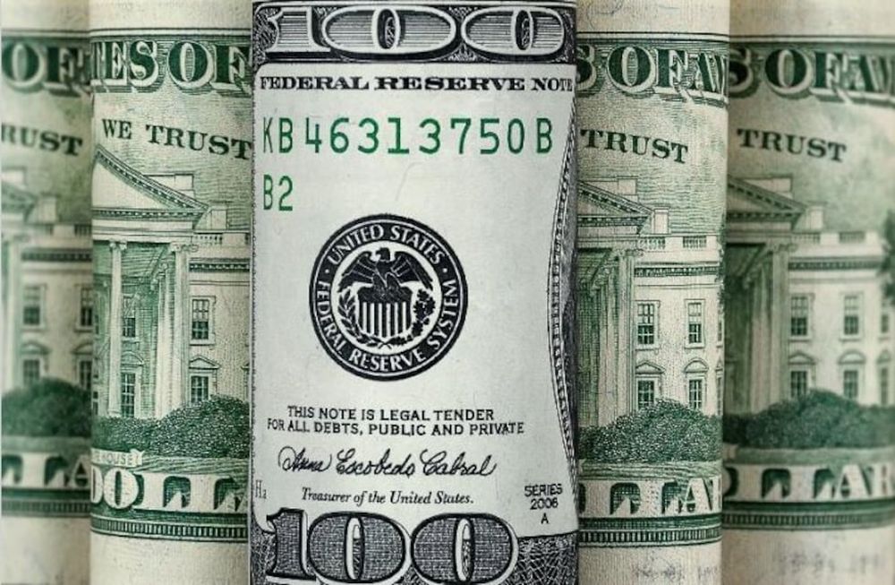 Guzmán se juega a bajar la presión cambiaria con bonos atados al precio del dólar