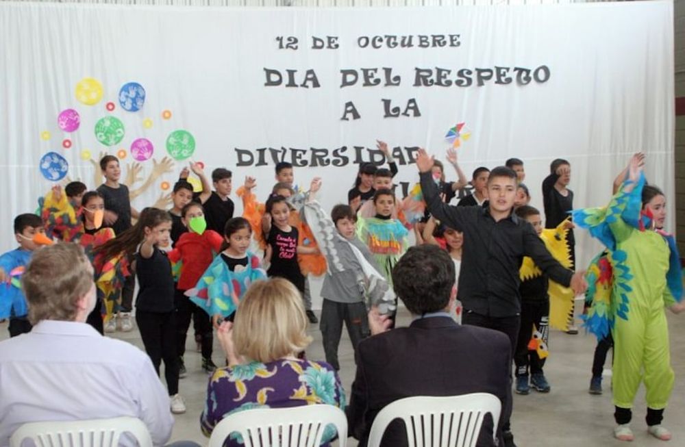 Conmemorar el 12 octubre: una ocasión para pensar el doble fenómeno de la unidad y la diversidad de las culturas