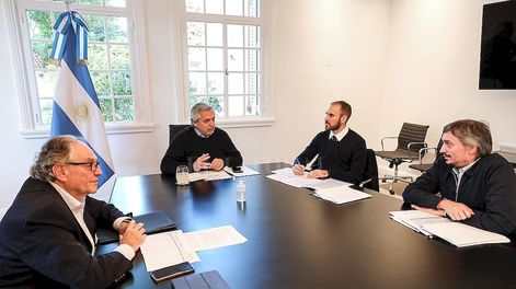 Los Andes | Martín Guzmán junto al presidente Alberto Fernández y los diputados Carlos Heller y Máximo Kirchner, impulsores del proyecto de aporte solidario de las grandes fortunas.