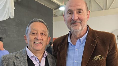 El intendente de Malargüe, Celso Jaque, y Rodolfo Vargas Arizu, ministro de Producción, compartieron el almuerzo del Día de la minería.