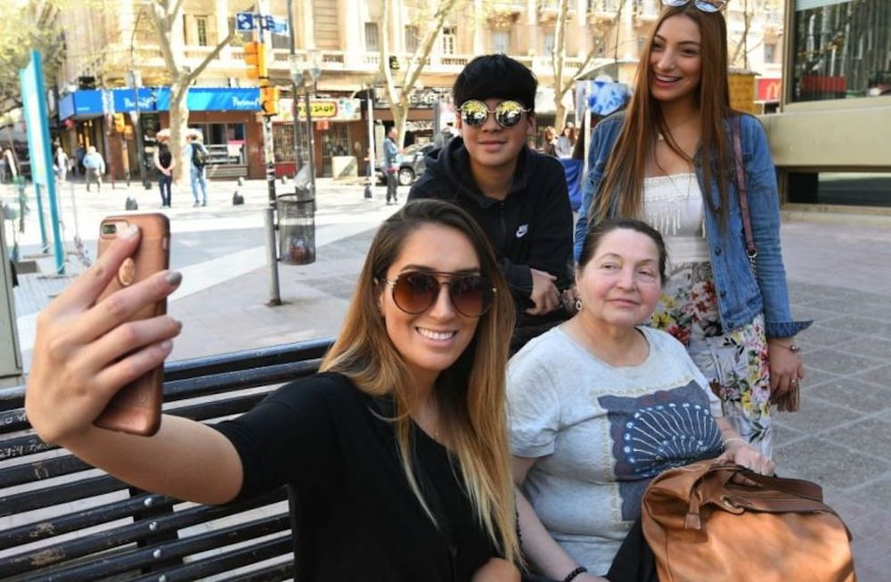 Más de 20 mil personas cruzaron por el paso internacional en dos días: los ingresos a Mendoza fueron el doble de los egresos