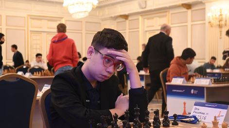 El maestro de 12 años Faustino Oro venció al número uno del mundo Magnus Carlsen