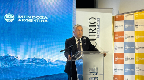 El gobernador Alfredo Cornejo invitó, en Chile, a participar de la Segunda Cumbre Internacional de Minería Sostenible, que se desarrollará en Mendoza en noviembre