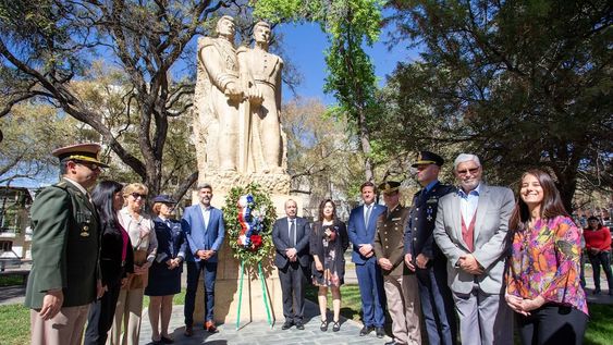 Se realizó el acto oficial por el Día de la Independencia chilena